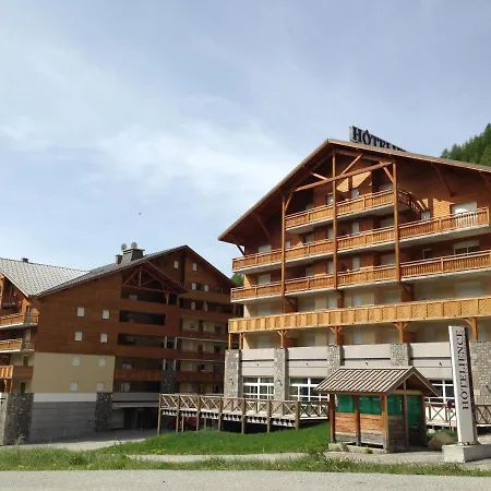 Aparthotel Vacanceole - Les Du Verdon 3*